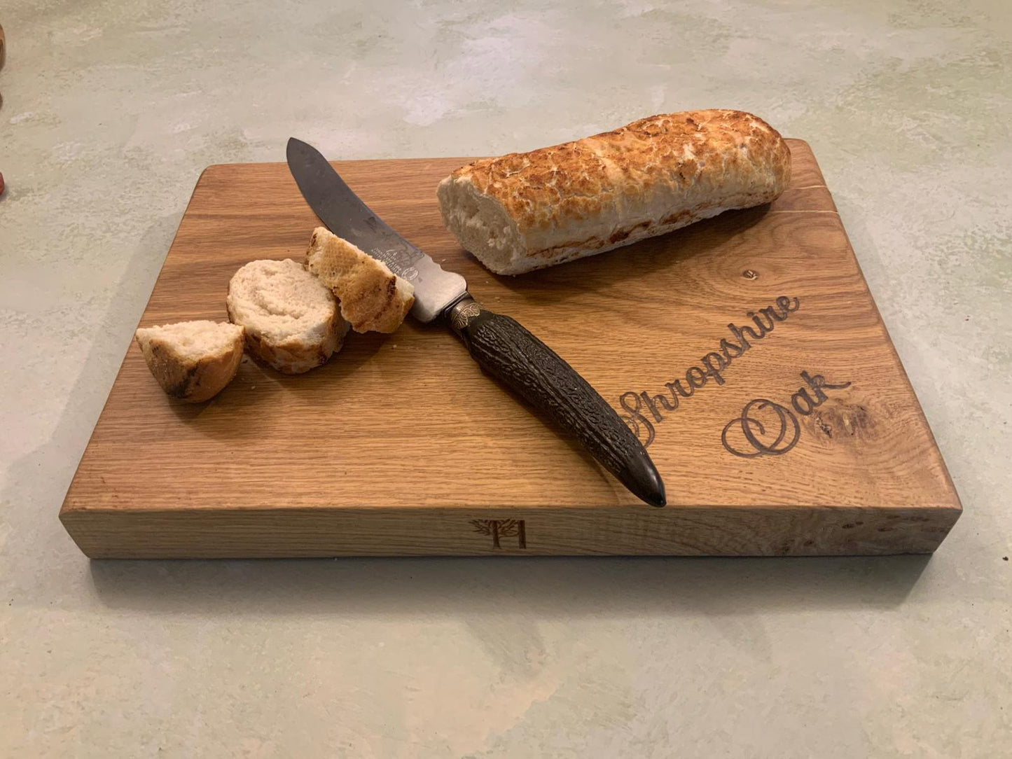 Shropshire Oak Chunky Chopping Board