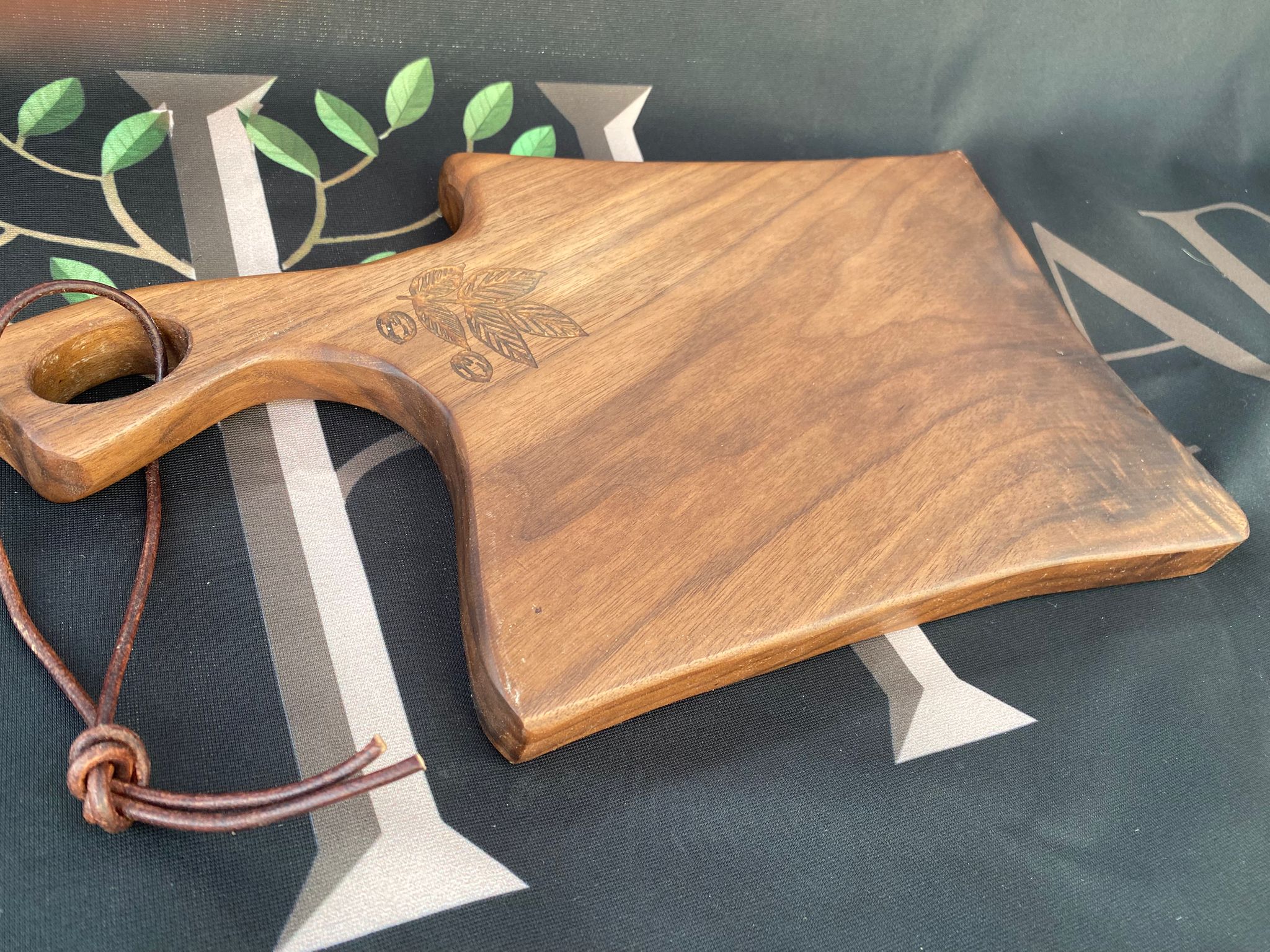 The Artisan Walnut Boards